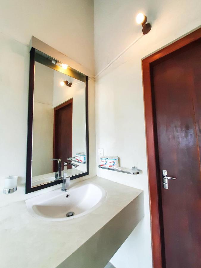 Unawatuna Guest ภายนอก รูปภาพ